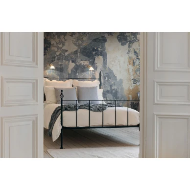 Battered Wall teollisuushenkinen tapettiseina makuuhuoneen muraltapetti Rebel Wallsilta R12791 image