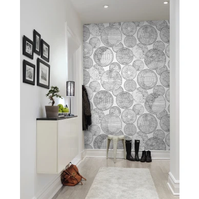 Globes Gathering mustavalkoinen maalpallotapetti eteiseen Rebel Wallsilta R13882 image