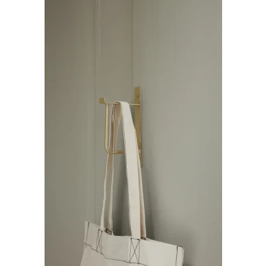 Hang Rack moderni messinkinen vaatekoukku Ferm Livingilta image