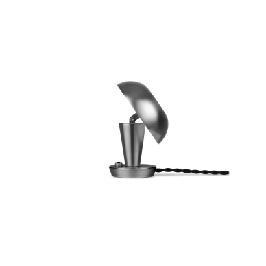 Tiny pieni metallinen poytavalaisinsaadettava lampunvarjostin Ferm Livingilta image