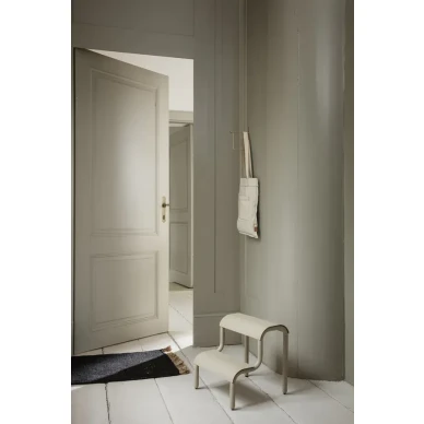 Up Step cashmerevarinen jakkara eteiseen Ferm Livingilta image