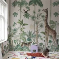 Lastenhuoneen mielikuvituksellinen elaintapetti Rebel Wallsilta Giraffes Stroll R16795