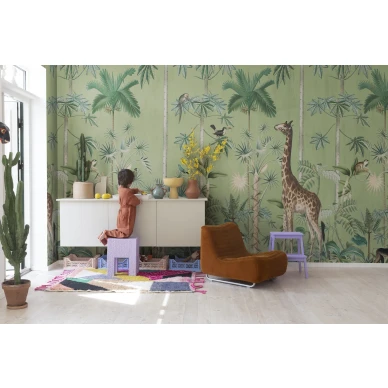 Lastenhuoneen vihrea tapetti Giraffes Stroll Rebel Wallsilta R16793 image