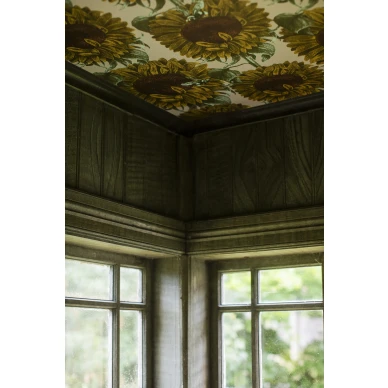 Sunday keltainen kukkatapetti tapetoi katto Studio Lisa Bengtssonilta 1358 image