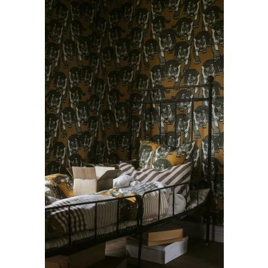 Love keltainen elaintapetti Studio Lisa Bengtssonilta image