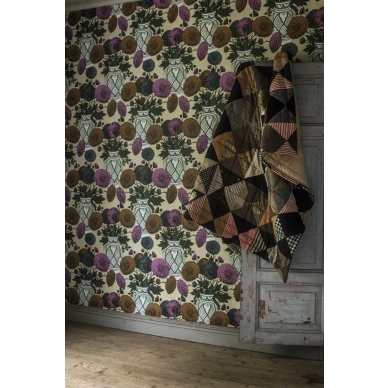 Habibi varikas kukkatapetti olohuoneeseen Studio Lisa Bengtssonilta image