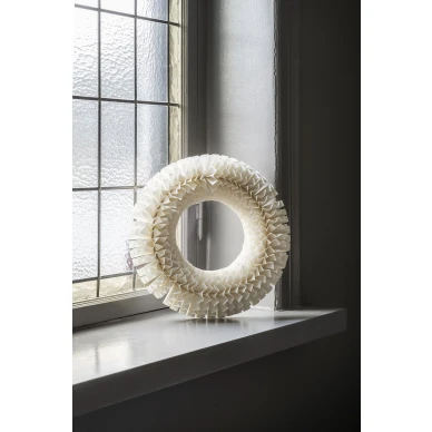 Watt ja Veken trendikas valkoinen joulukranssi Stockholm image