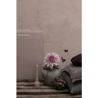 Hajuton kalkkimaali Kalklitirilta Valerie Primo ja Valerie Secco liila harmaat savyt image