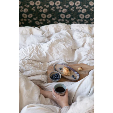 Musta kukkatapetti Poppy Flow Borastapeterilta 2268 image