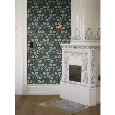 Olohuoneen tapetti Poppy Flow tumma kukkakuvio Borastapeterilta 2268 image