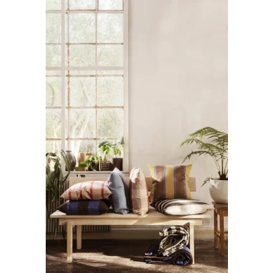 Grand Cushion raidalliset tyynyt Ferm Livingilta image