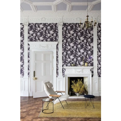 Olohuoneen tumma lintutapetti Cole et Sonilta Zerzura 113 8023 image