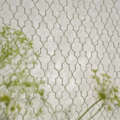 Designers Guildin harmaa ruututapetti Pergola Trellis image