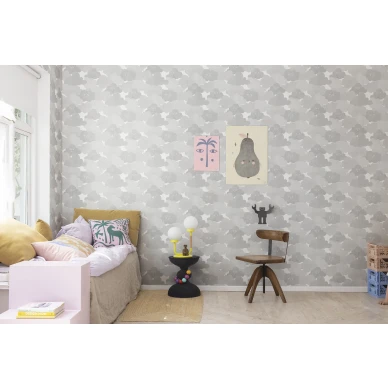 Lastenhuoneen harmaa pilvitapetti Happy Clouds Rebel Wallsilta R18143 image