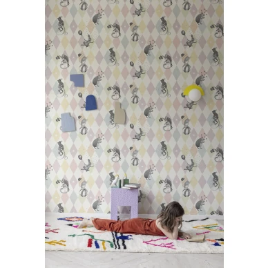 Lastenhuoneen pastellinvarinen sirkustapetti Rebel Wallsilta Circus Corner R18042 image
