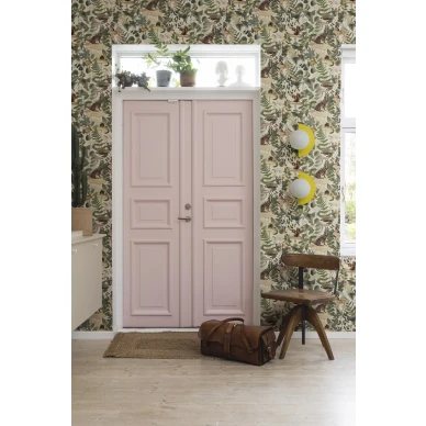 Rebel Wallsin vaalea metsatapetti Wildlife Creek R18001 image