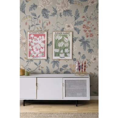 Olohuoneen kukkatapetti Suzanne Sandbergilta S10174 image