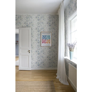 Sininen kukkatapetti Karins Bukett Sandbergilta S10162 image