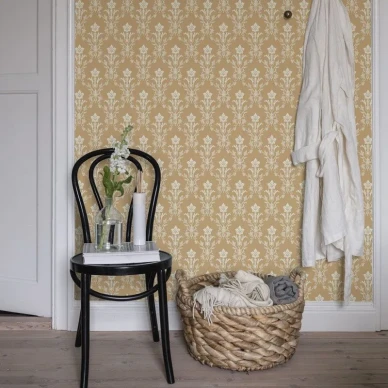 Keltainen medaljonkitapetti Durolta Hudiksvalls Teater 677 02 image
