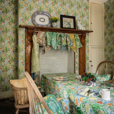 Ruokailuhuoneen tapetti Compton William Morrisilta 217098 image