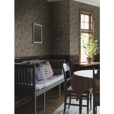 Olohuoneen tapetti ruskealla vanhanaikaisella kukkakuviolla Borastapeterilta Salangen 4173 image