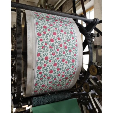 Puolukkatapetti suomalainen avaintuote image