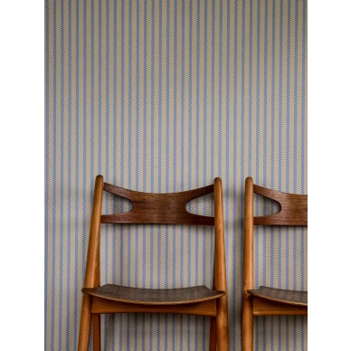 Perinteinen raitatapetti Stitched Stripe 29 44 Langelid von Bromssenilta image