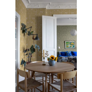 Keltainen tapetti Borastapetilta Under The Elder Tree 2048 image