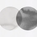 Eclipse harmaa graafinen tapetti Rebel Wallsilta R18634