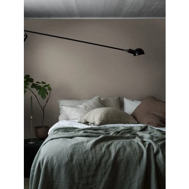 Makuuhuoneen beige tapetti Borastapeterilta Linen Beige 4315 image