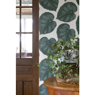 Luonnonlaheinen lehtitapetti Life 1420 Studio Lisa Bengtssonilta image