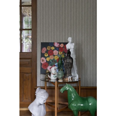 Raidallinen ketjutapetti Free Studio Lisa Bengtssonilta 1418 image