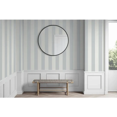 Klassinen vaaleansininen harmaa raidallinen tapetti Lineup 903 24 Ulricehamnin tapettitehtaalta image