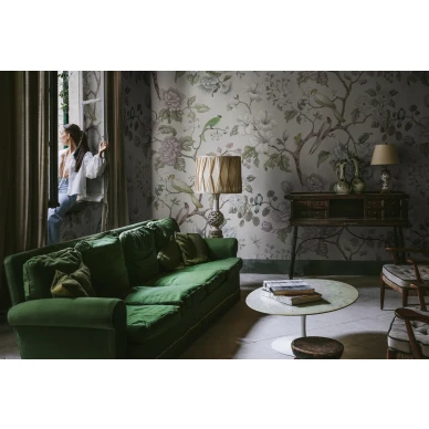 Harmaa kukkatapetti Grandiflora R19336 Rebel Wallsilta image