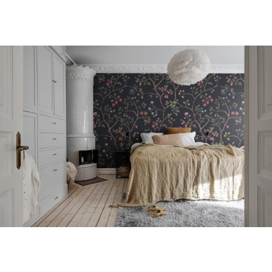 Makuuhuoneen kukkatapetti R19233 Song Tree Rebel Wallsilta image