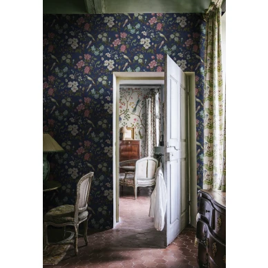 Sininen kukkatapetti Petit Flora Rebel Wallsilta R19262 image