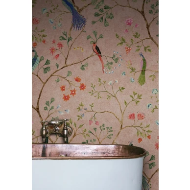 Kylpyhuoneen lintutapetti Songbirds Rebel Wallsilta R19248 image