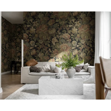 Olohuoneen suurikuvioinen kukkatapetti Vintage Flora R19241 Rebel Wallsilta image