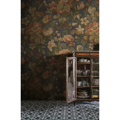 Suurikuvioinen kukkatapetti Vintage Flora Rebel Wallsilta R19240 image