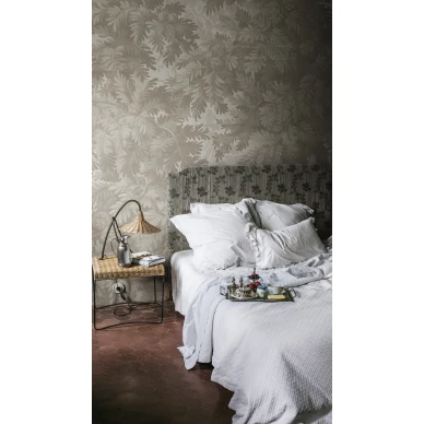 Makuuhuoneen metsatapetti Spruce Forest Rebel Wallsilta R19235 image