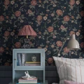 Makuuhuoneen kukkatapetti Borastapetilta Rosentrad 4825