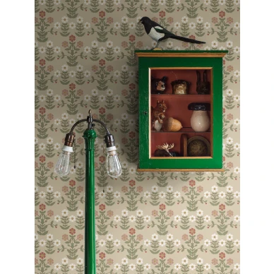 Retrotyylinen kukkatapetti Borastapeterilta Sippor 4810 image