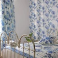 Designers Guild Kyoto Flower sininen kukkatapetti PDG1158 05
