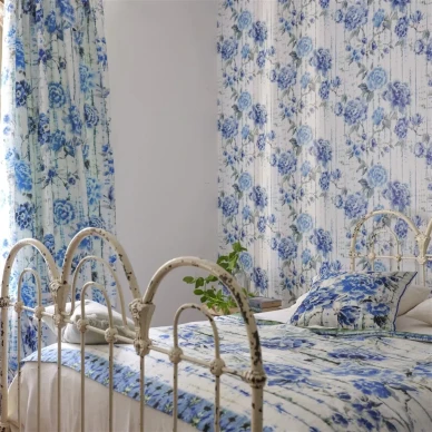 Designers Guild Kyoto Flower sininen kukkatapetti PDG1158 05 image