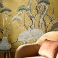 Keltainen lintutapetti olohuoneeseen Kyoto Blossom 1838 Wallcoveringsilta 2311 174 02