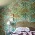 Makuuhuoneen vihrea puutapetti Macaw 1838 Wallcoveringsilta 2311 167 01
