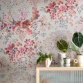 Olohuoneen roosa tapetti Kilburns Coral 2311 166 01 1838 Wallcoveringsilta