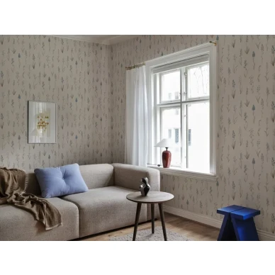 Sininen Alma kukkatapetti sopii hyvin kodin olohuoneeseen image