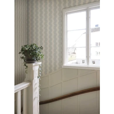 S10369 Ben sininen olohuoneen raitatapetti Sandberg image