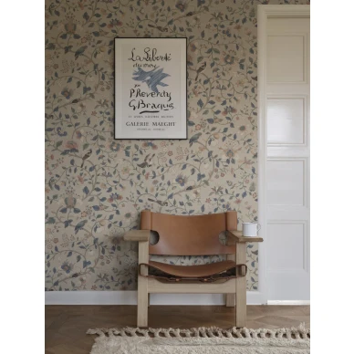 S10409 Hedda olohuoneen lehtitapetti Sandstone Sandberg image